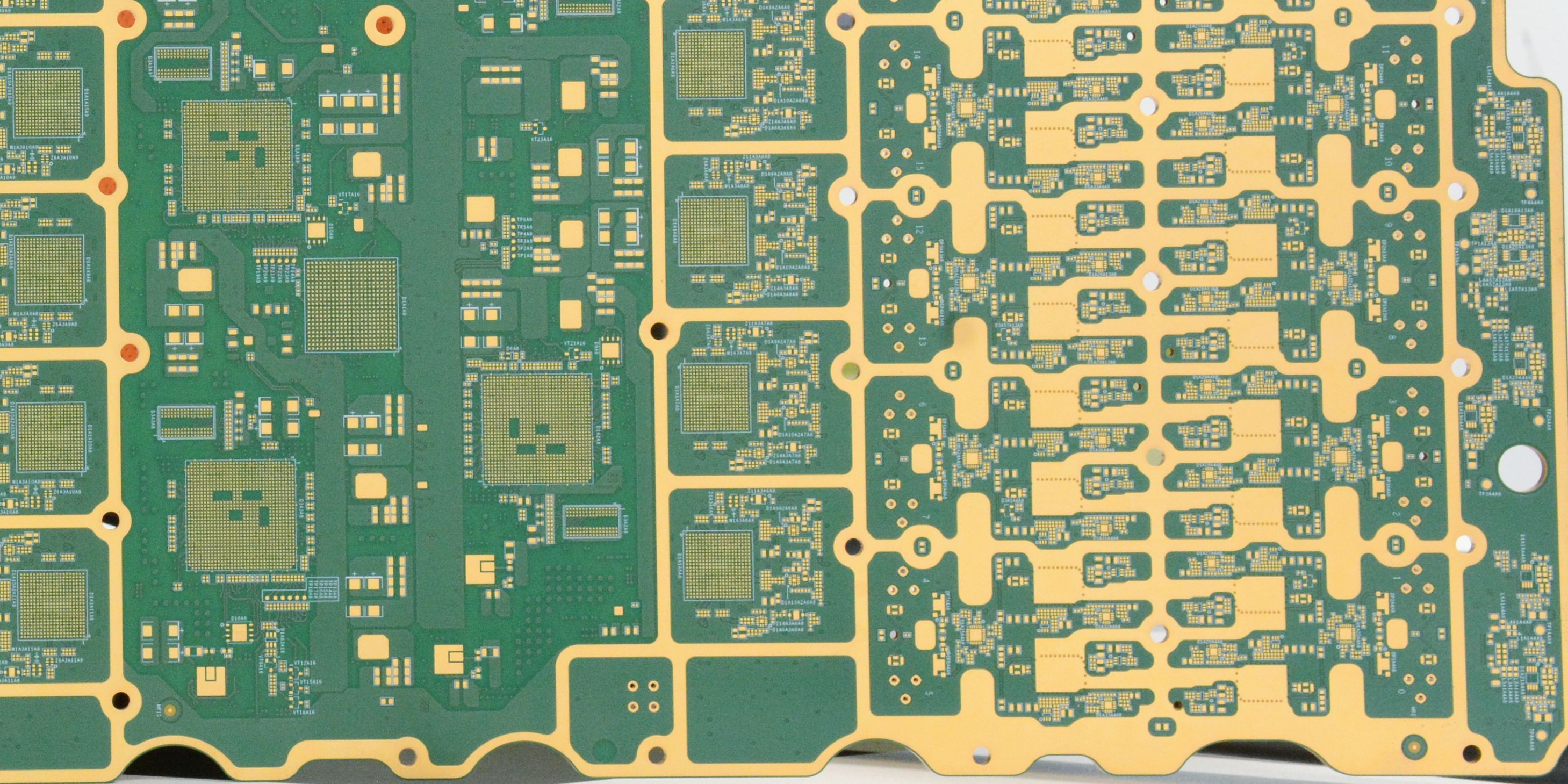AAU？？？榘--5G通讯PCB